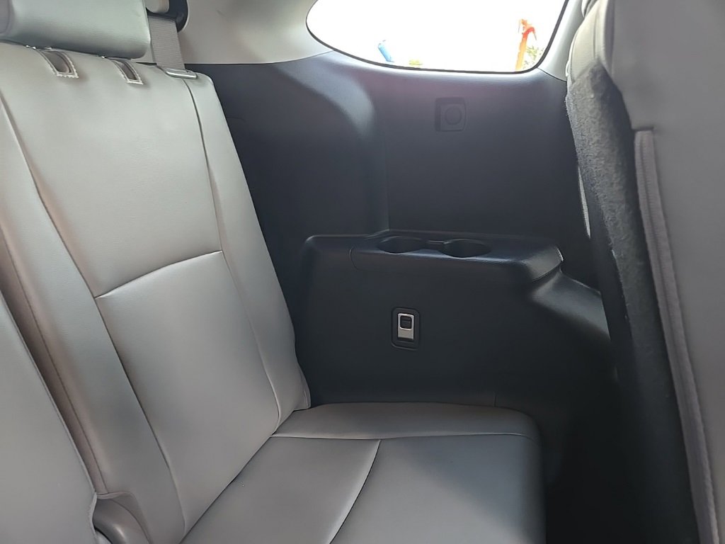 Used 2021 Toyota Highlander XLE image 99