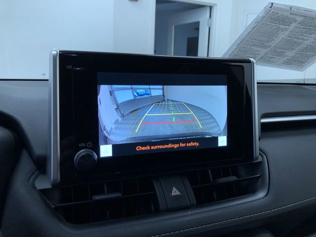 Certified 2023 Toyota RAV4 LE image 27