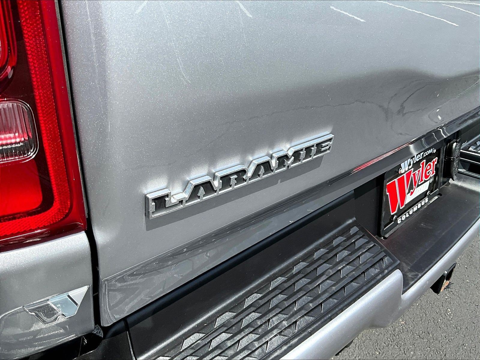 Used 2023 RAM 1500 Laramie AWD/4WD image 24