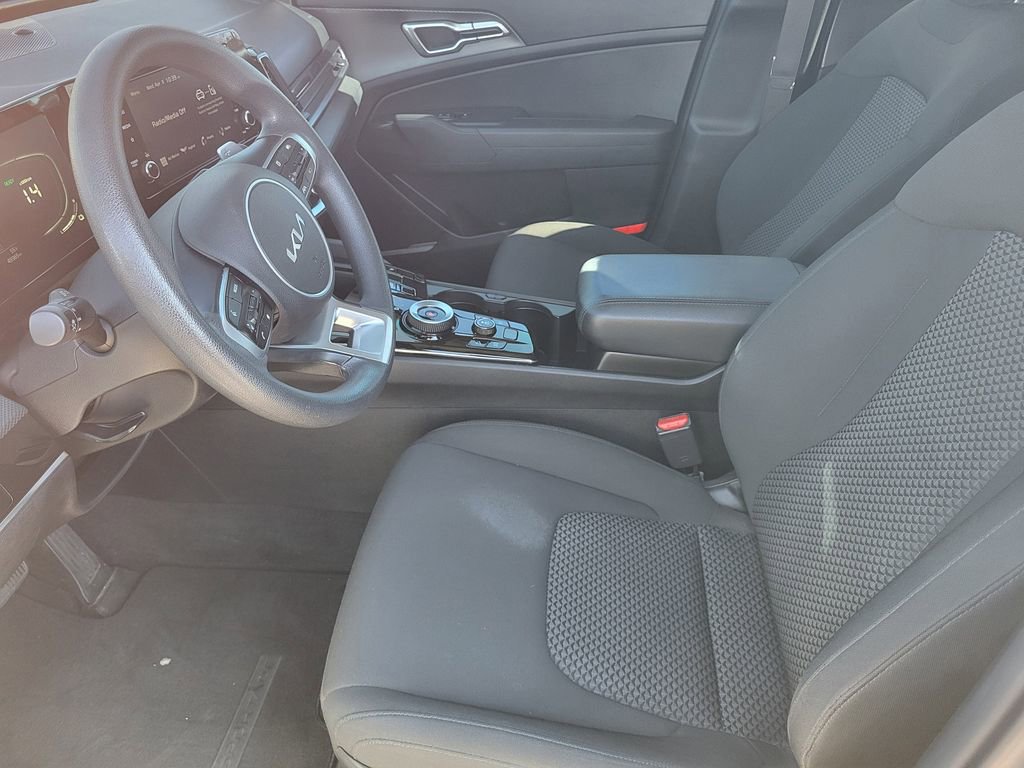 Used 2023 Kia Sportage LX AWD/4WD image 26