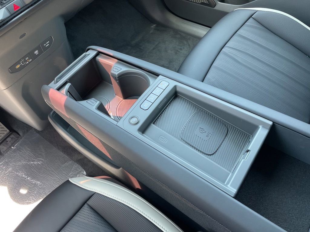 New 2026 Kia EV9 GT-Line AWD/4WD image 9