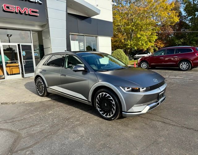 Used 2024 Hyundai Ioniq 5 Limited image 6