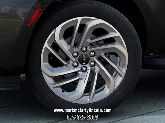 New 2027 Lincoln Navigator Premiere RWD image 19