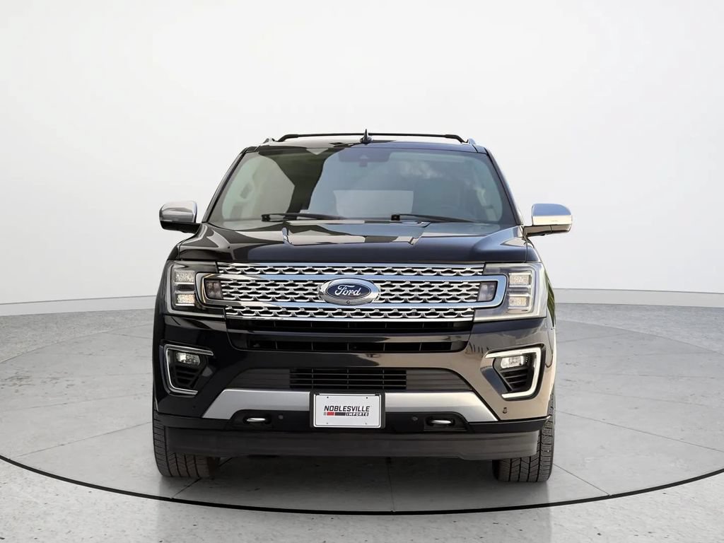 Used 2019 Ford Expedition Max Platinum AWD/4WD image 4