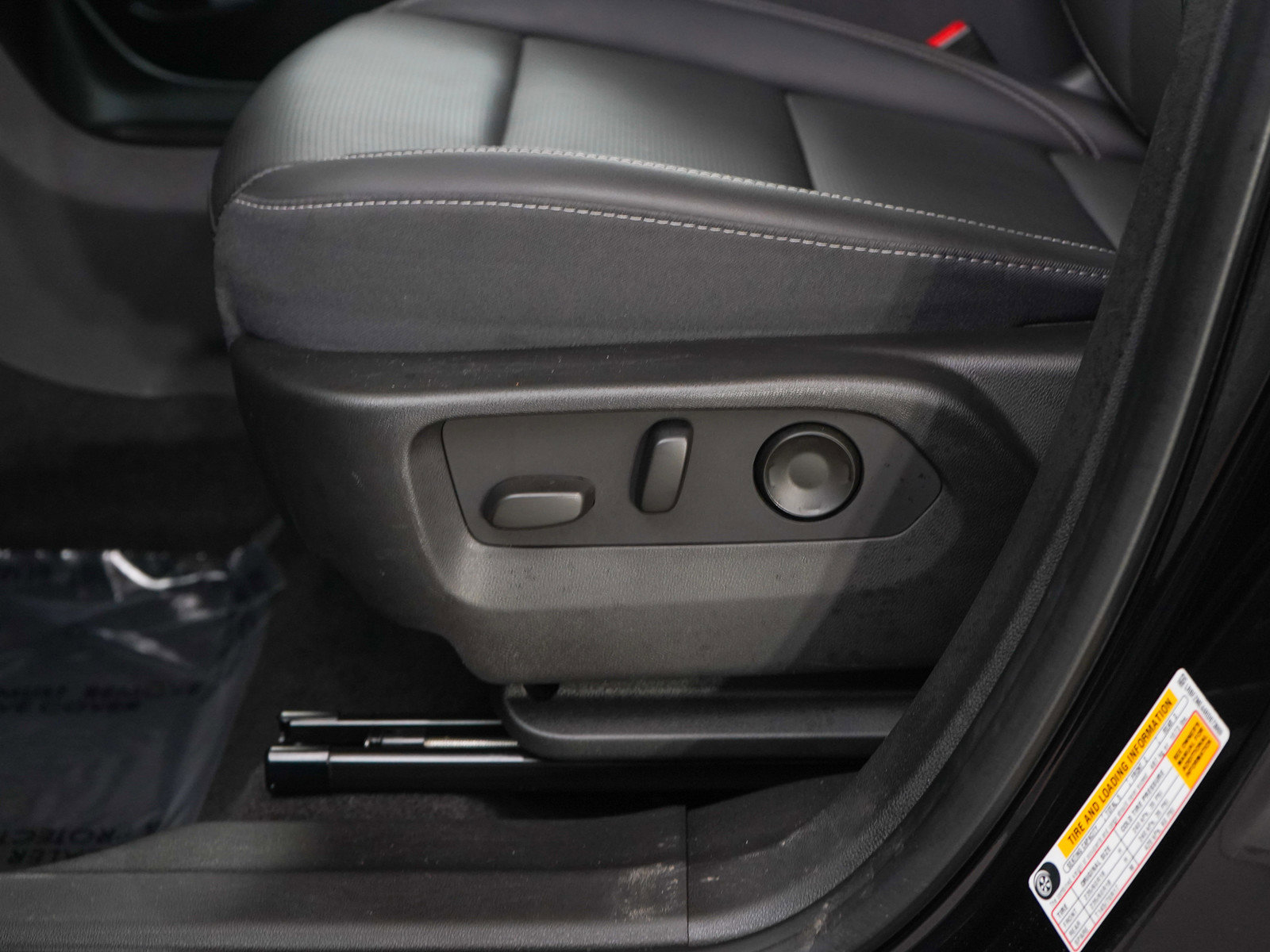 Used 2024 Buick Envision Preferred image 20