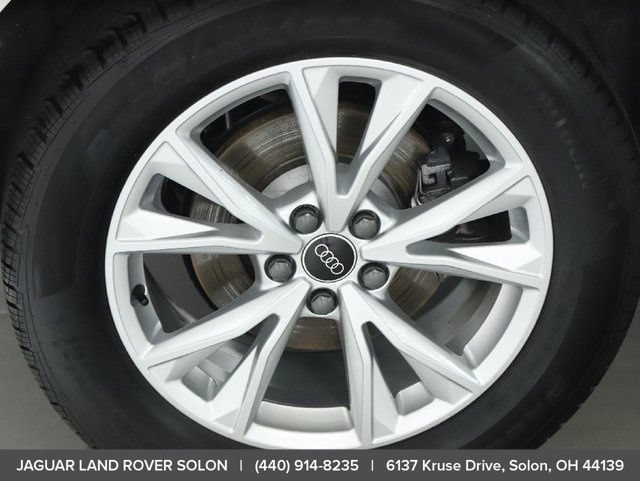Used 2025 Audi Q3 2.0T Premium AWD/4WD image 40