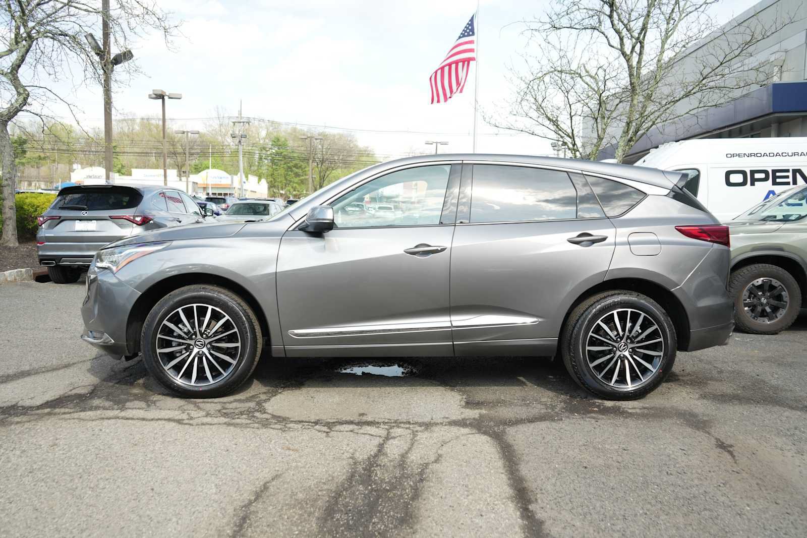 Certified 2026 Acura RDX SH-AWD w/ Advance Package image 4