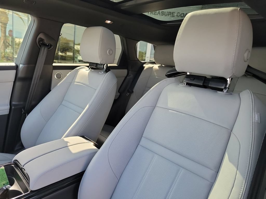 New 2026 Land Rover Range Rover Evoque S AWD/4WD image 25