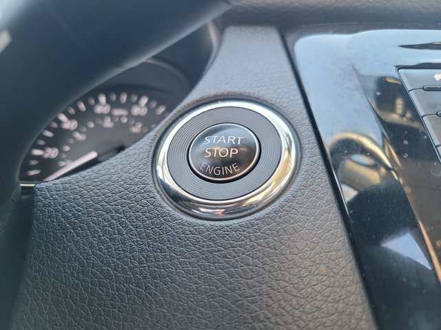 Used 2022 Nissan Rogue Sport SL w/ Premium Package FWD image 34
