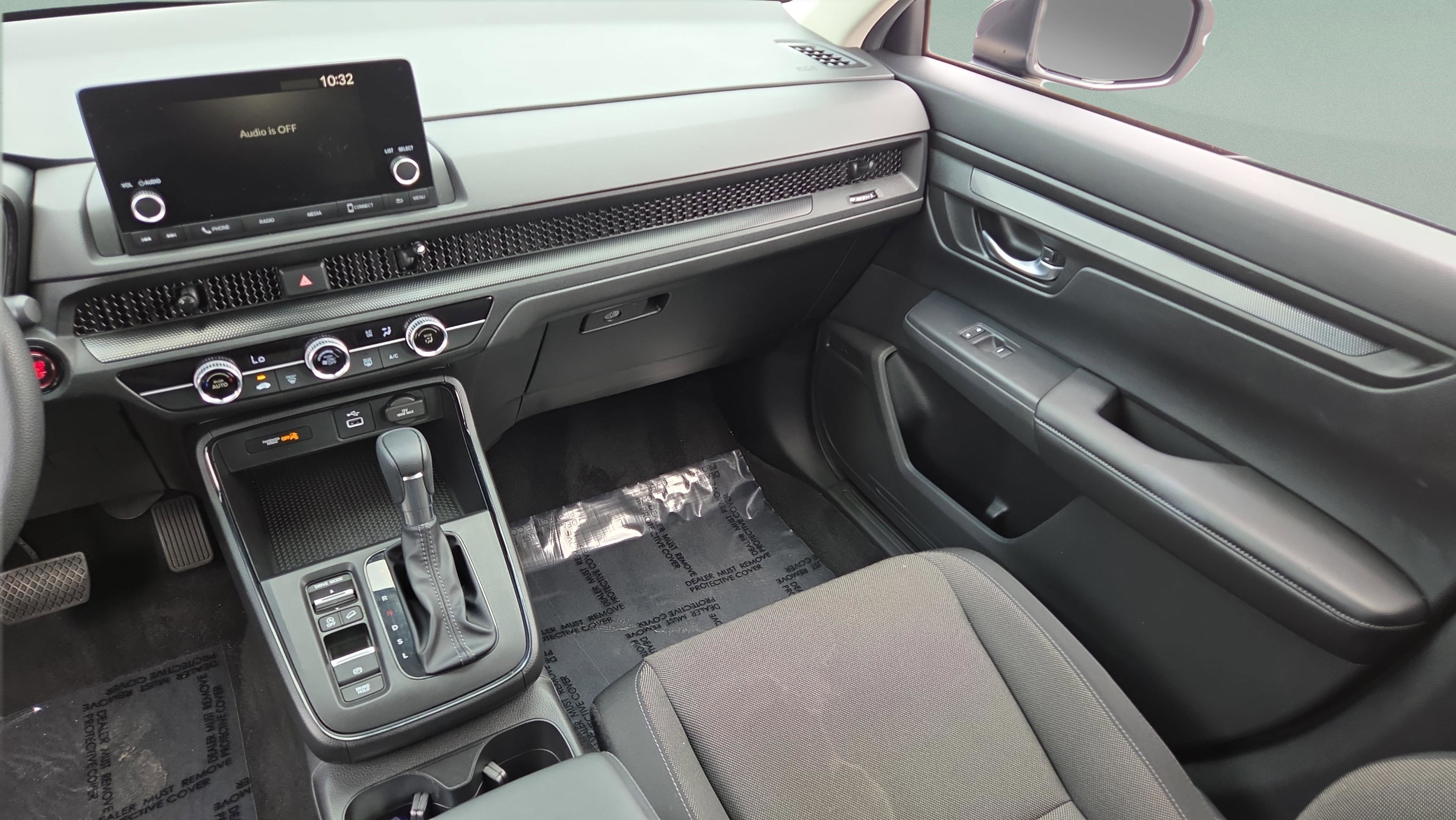 Used 2023 Honda CR-V LX image 14
