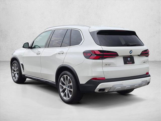 Certified 2026 BMW X5 xDrive40i w/ Climate Comfort Package AWD/4WD image 8