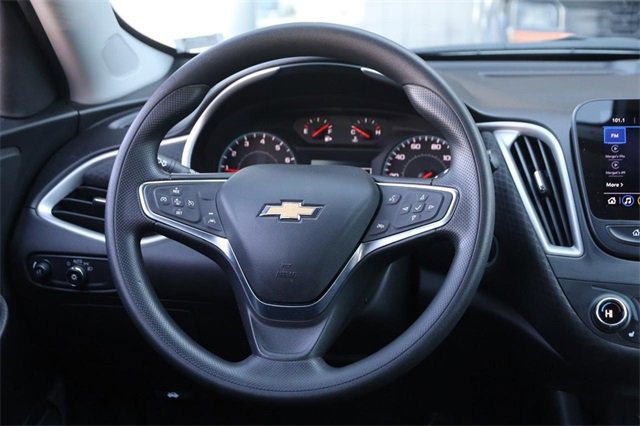 Used 2024 Chevrolet Malibu LT image 22