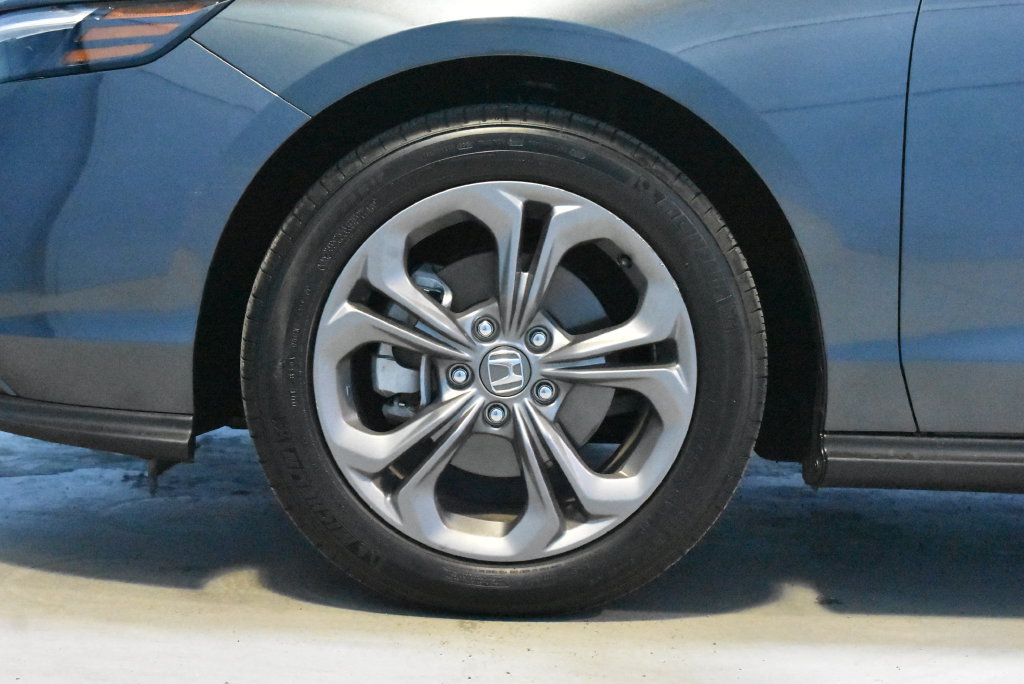 Used 2024 Honda Accord EX image 24