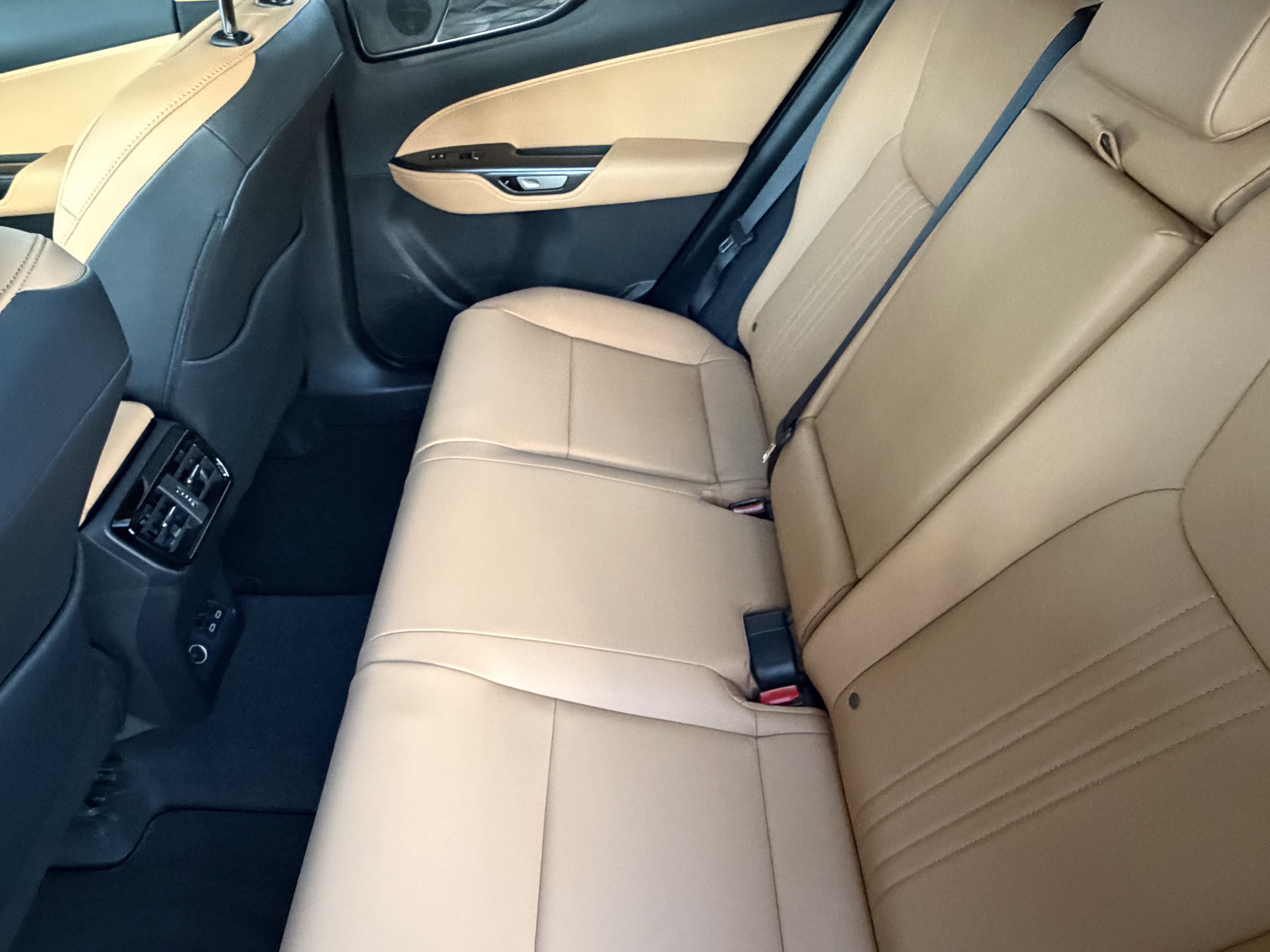 Certified 2026 Lexus NX 350 AWD w/ Accessory Package (2T) image 29
