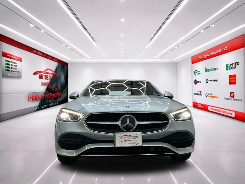 Used 2023 Mercedes-Benz C 300 4MATIC Sedan image 2