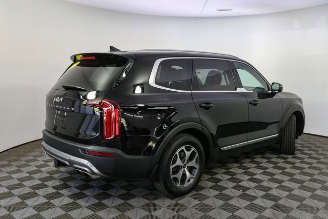 Used 2022 Kia Telluride EX w/ Towing Package image 12