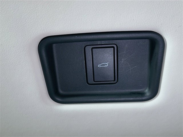 Certified 2023 Land Rover Range Rover SE image 33