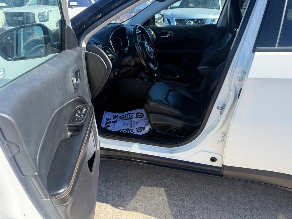 Used 2021 Jeep Compass Limited image 13