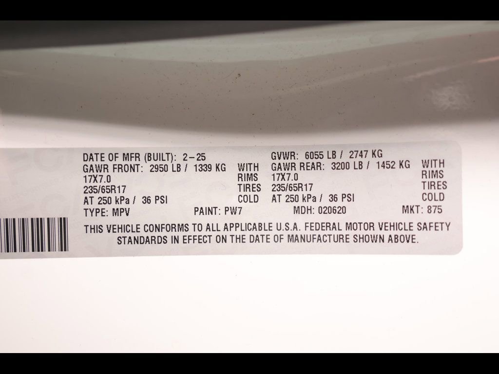 Used 2025 Chrysler Pacifica Select FWD image 30