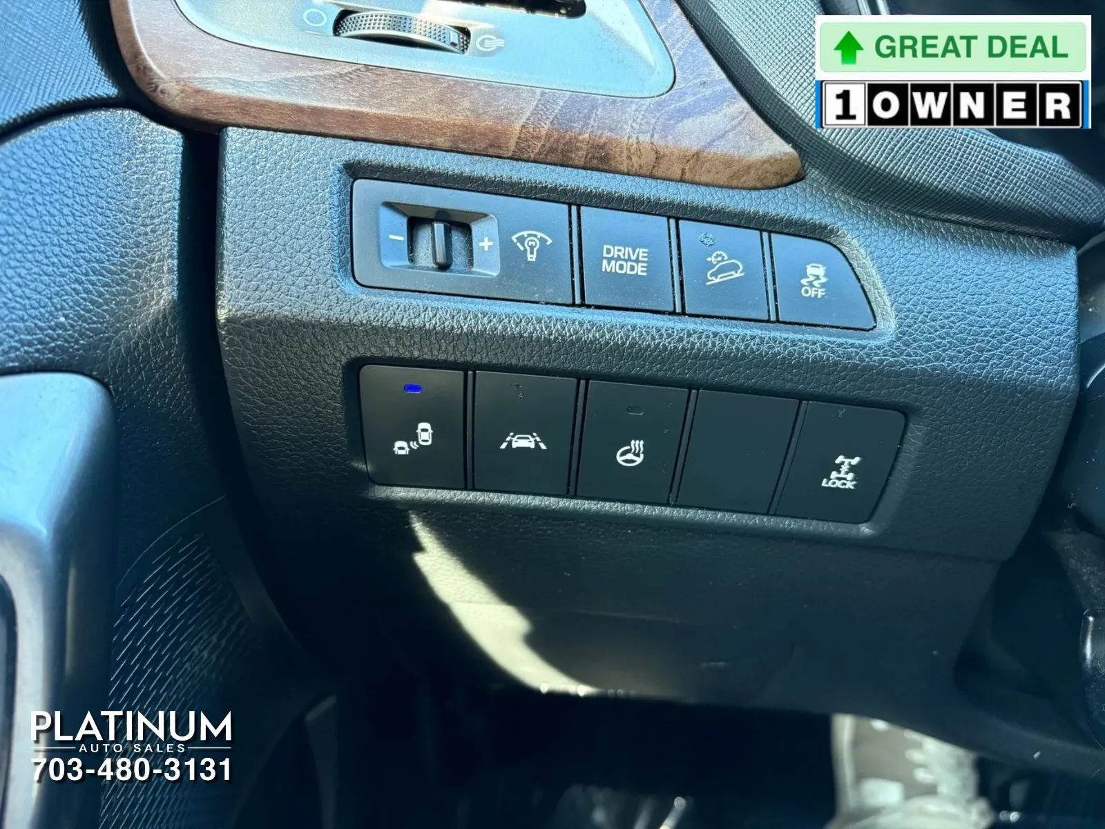Used 2018 Hyundai Santa Fe Sport w/ 2.0T Ultimate Tech Package 05 AWD/4WD image 12