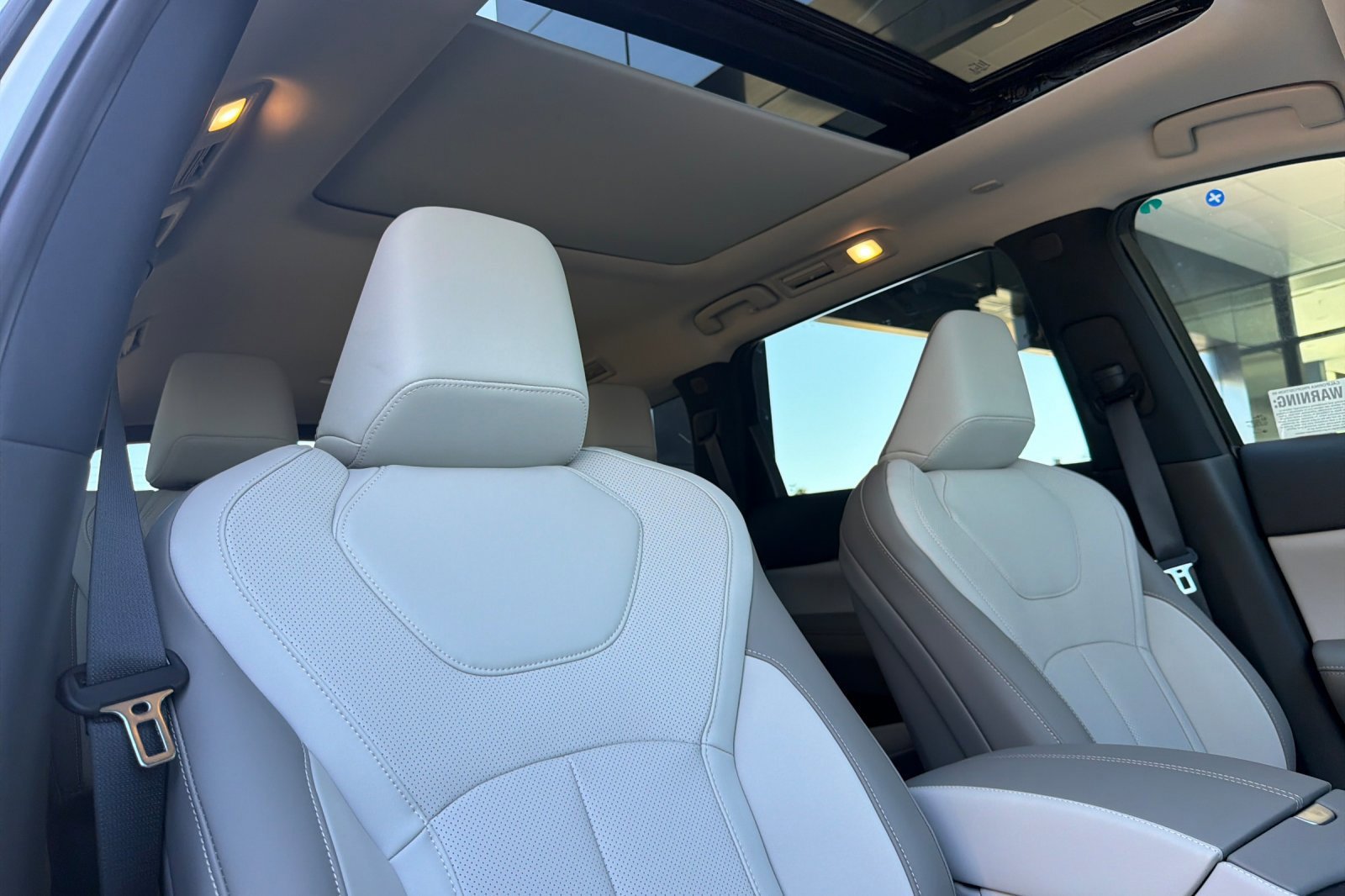 New 2027 INFINITI QX60 Luxe w/ Cargo Package AWD/4WD image 19