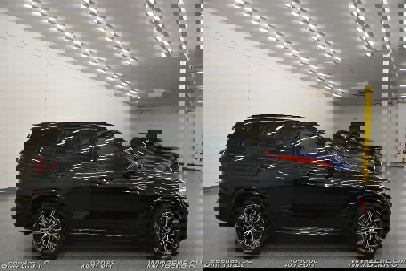 Used 2024 BMW X5 xDrive40i w/ M Sport Package image 8