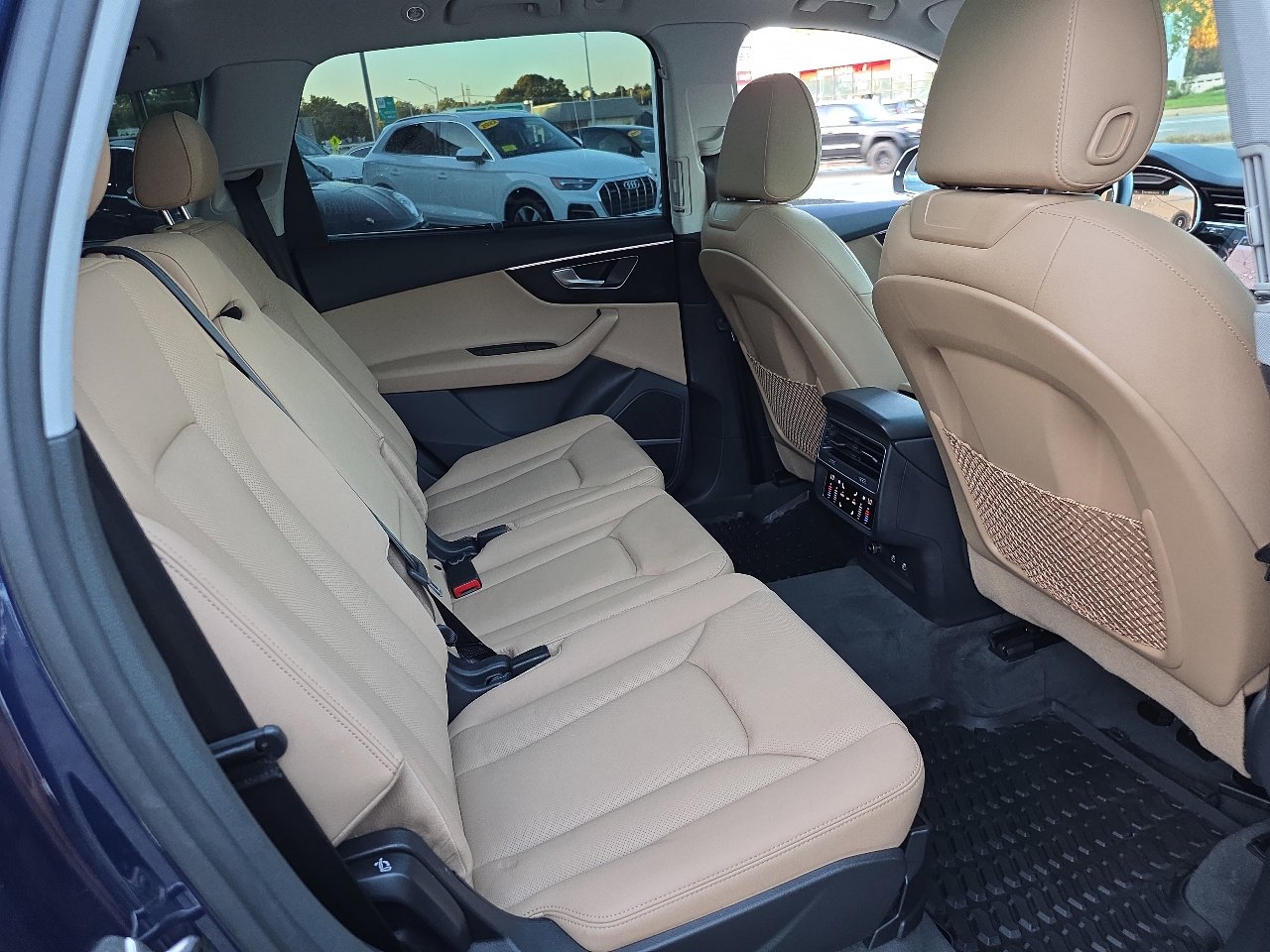 Used 2022 Audi Q7 2.0T Premium Plus w/ Premium Plus Package image 27