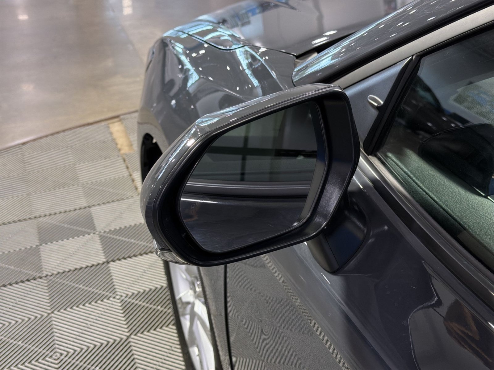 Used 2025 Toyota Camry LE FWD image 13