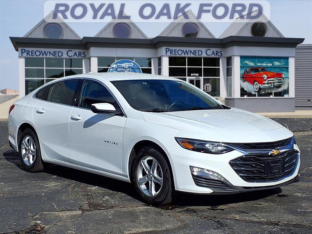 Used 2024 Chevrolet Malibu LT