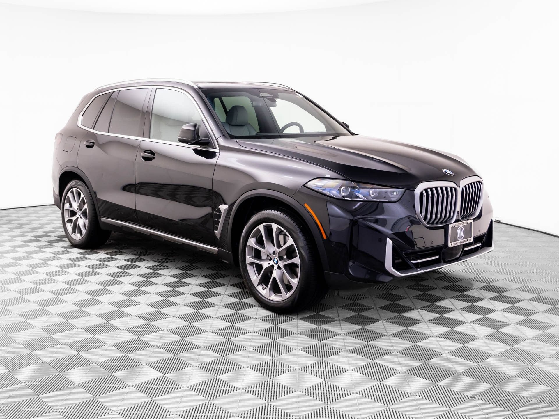 Certified 2024 BMW X5 xDrive40i w/ Premium Package AWD/4WD image 9