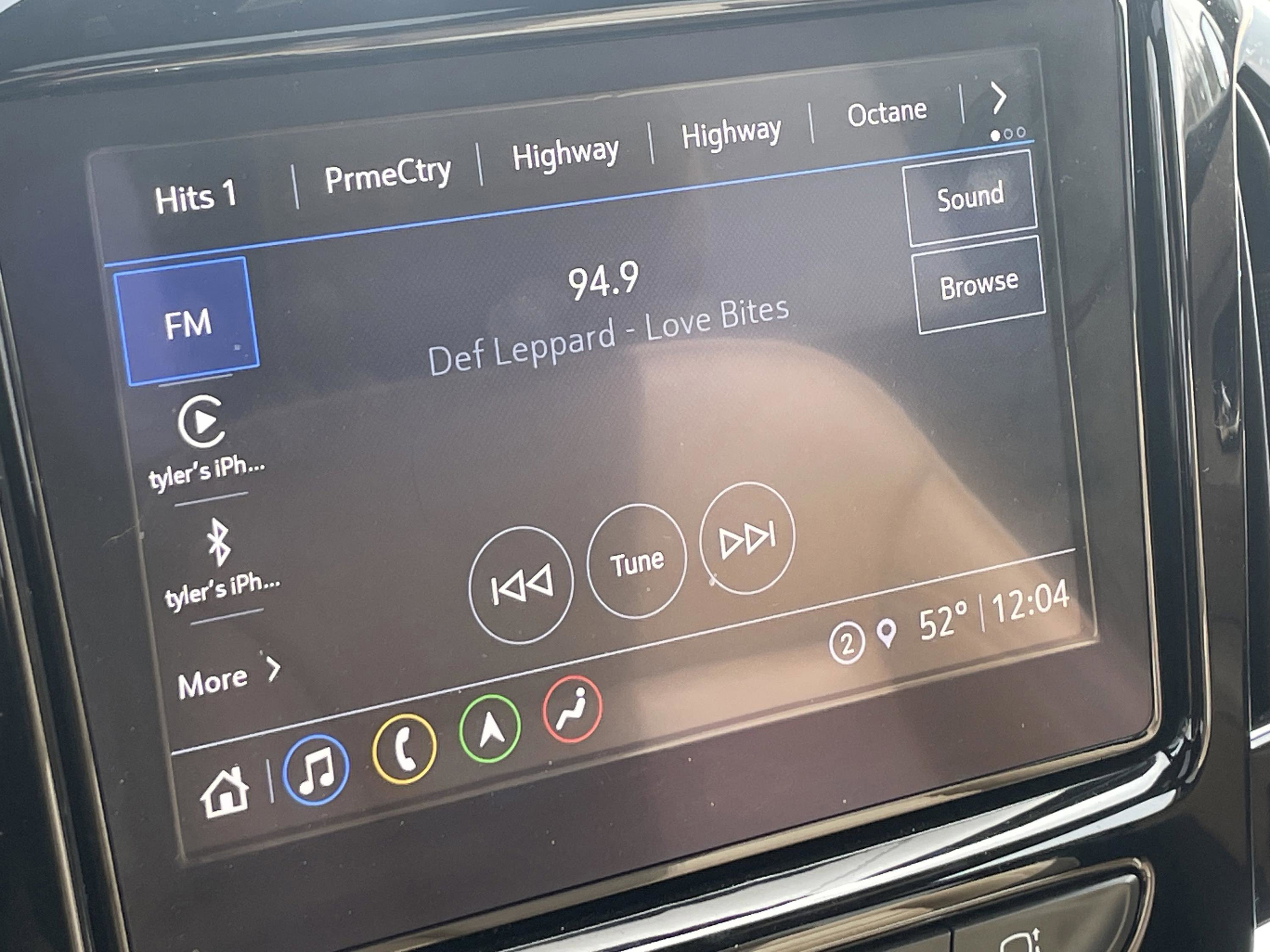 Used 2022 Chevrolet Traverse Premier image 20