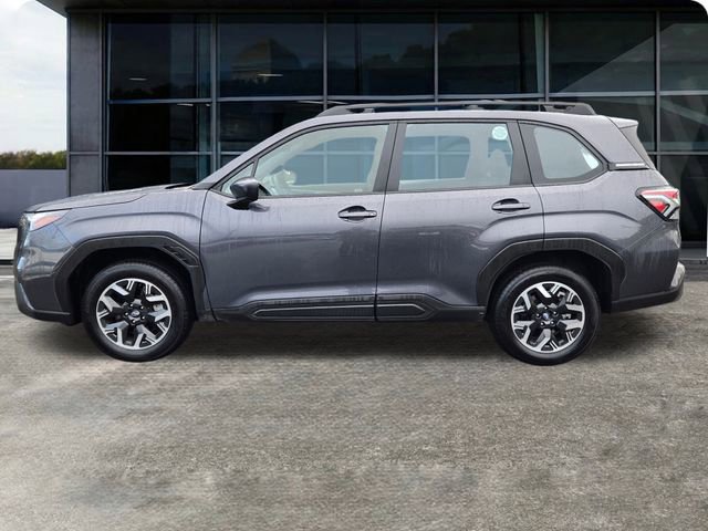 Used 2025 Subaru Forester image 7