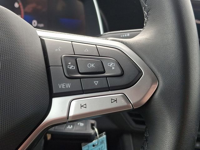 Used 2024 Volkswagen Jetta Sport image 23