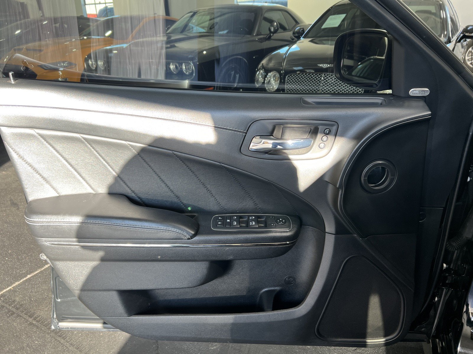 Used 2020 Dodge Charger SRT Hellcat RWD image 25
