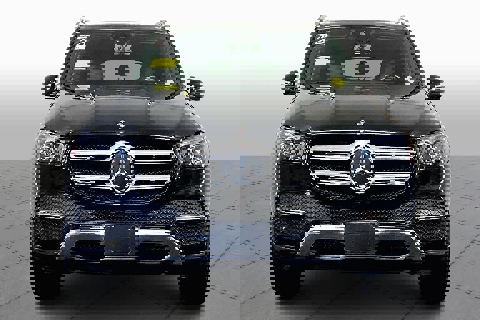 Used 2023 Mercedes-Benz GLE 350 4MATIC image 4