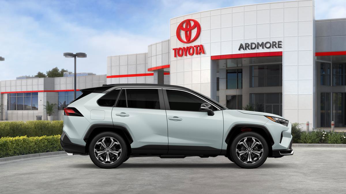 New 2025 Toyota RAV4 XSE image 31