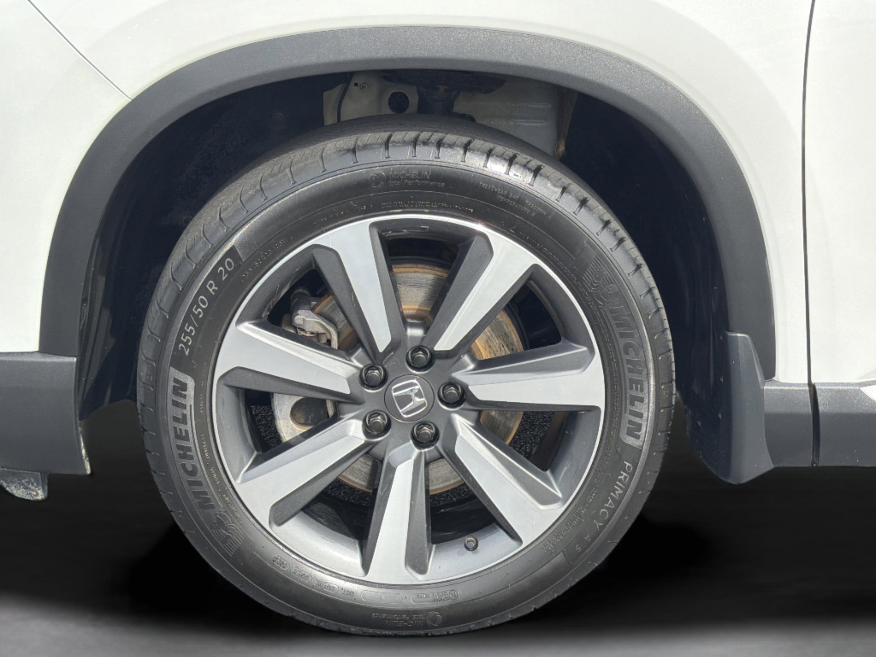 Used 2023 Honda Pilot Touring image 35