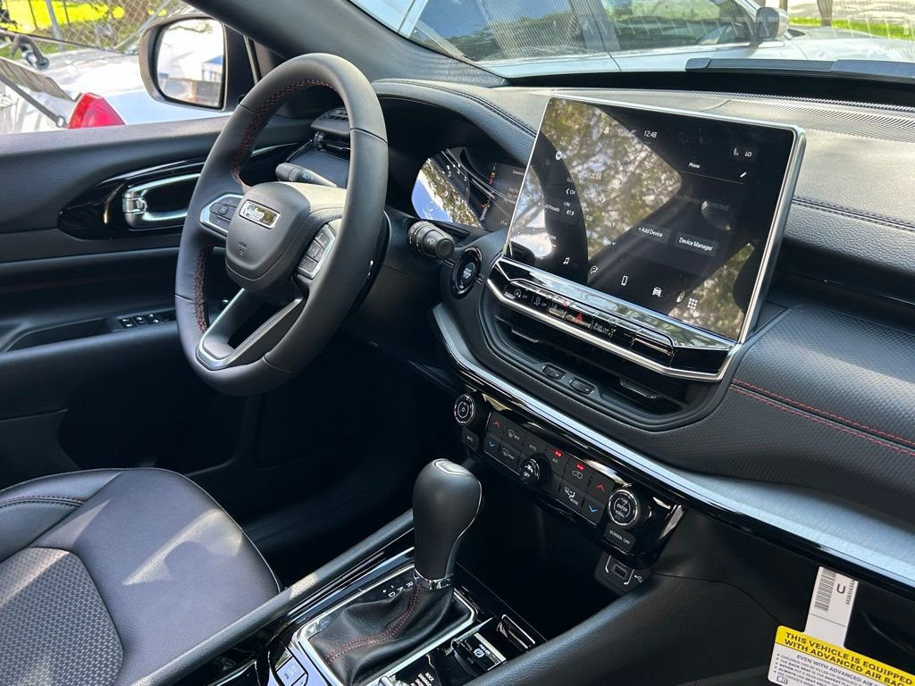 New 2026 Jeep Compass Trailhawk image 33