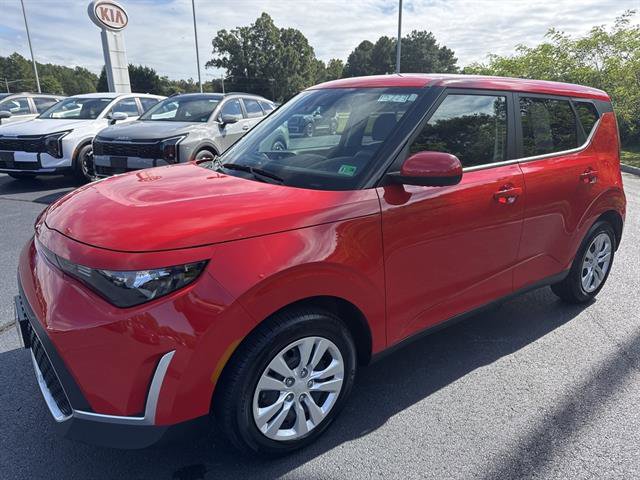 Used 2025 Kia Soul LX