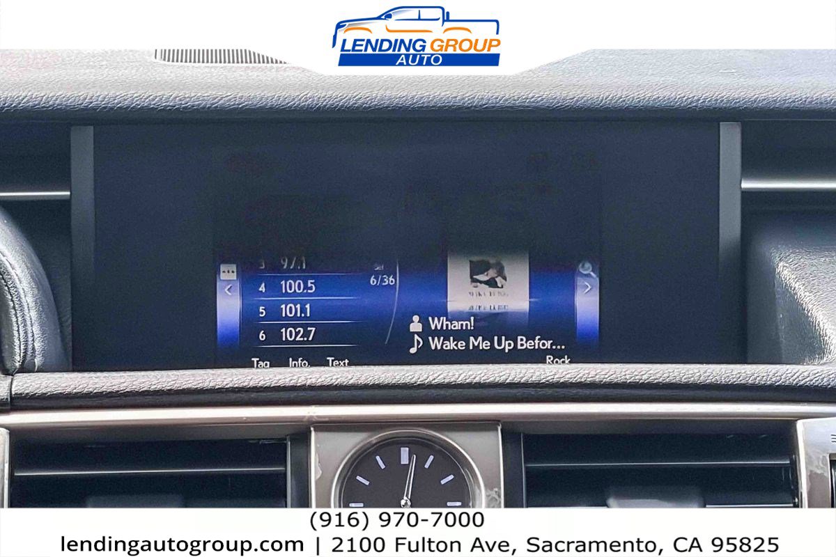 Used 2016 Lexus IS 300 AWD image 13