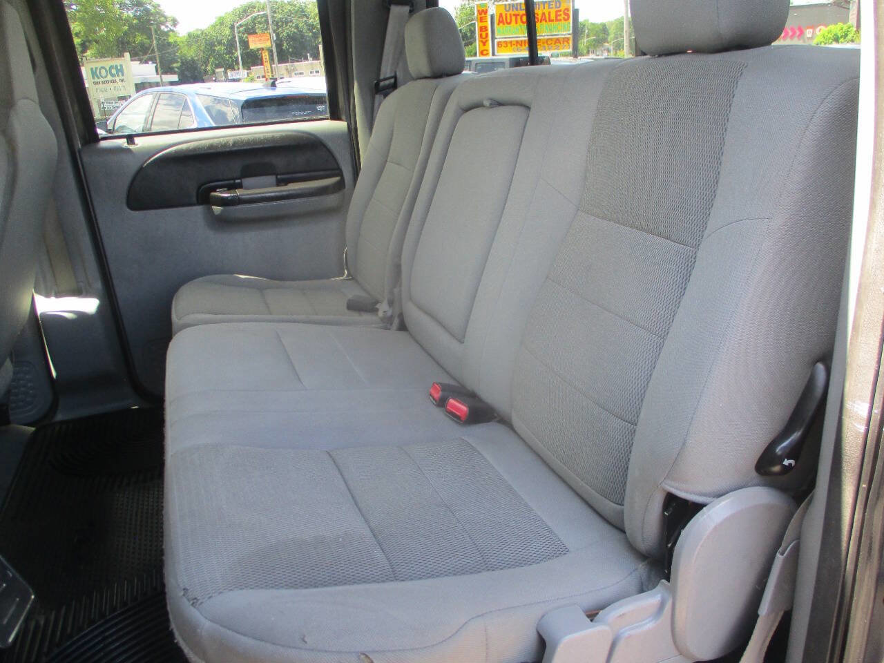 Used 2006 Ford F250 Lariat image 10