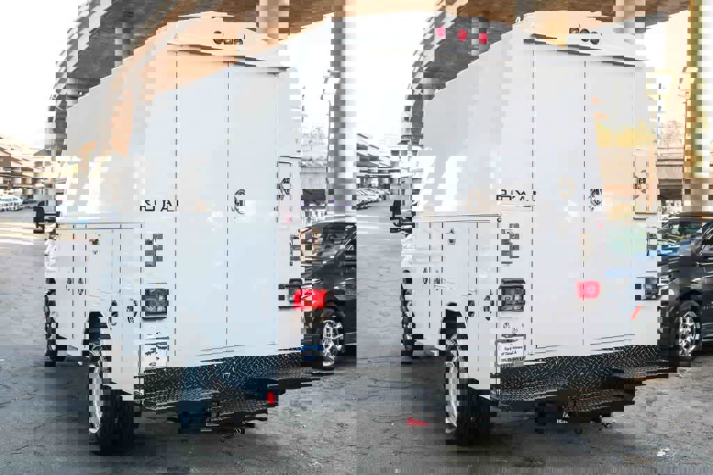 New 2026 Ford E-350 and Econoline 350 Super Duty w/ Power Equipment Group image 8