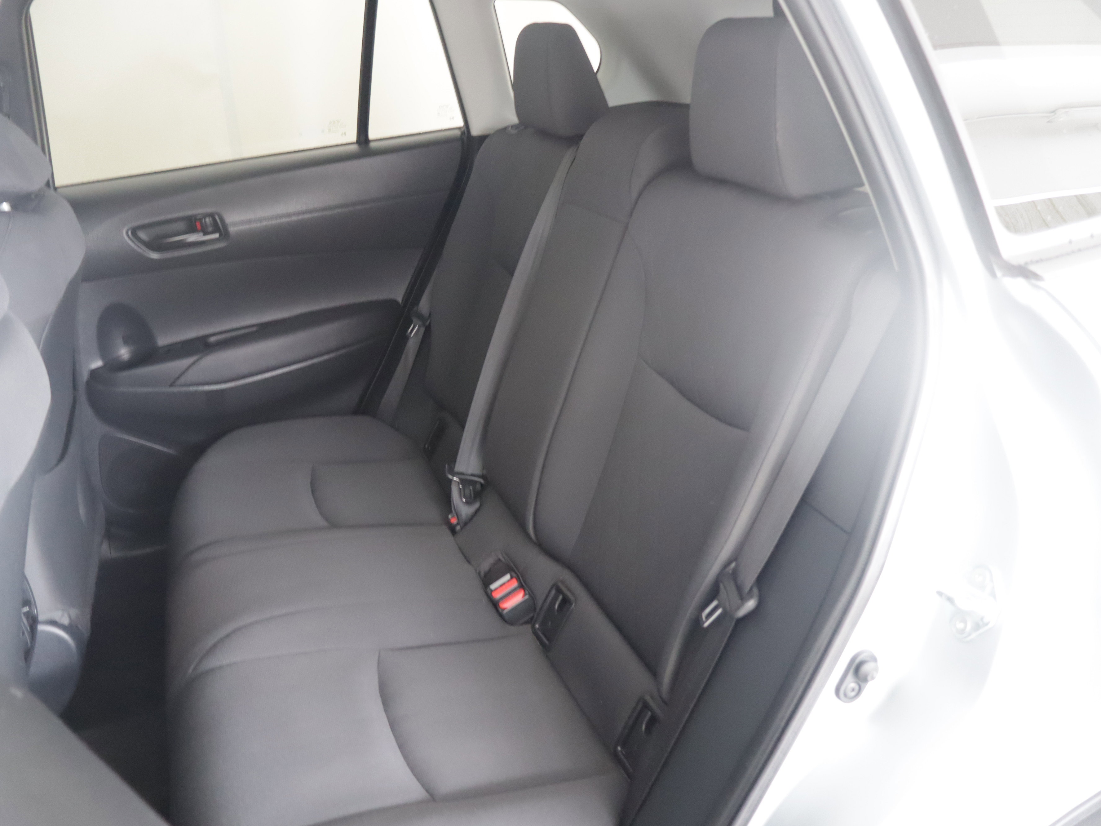 Used 2023 Toyota Corolla Cross LE image 8