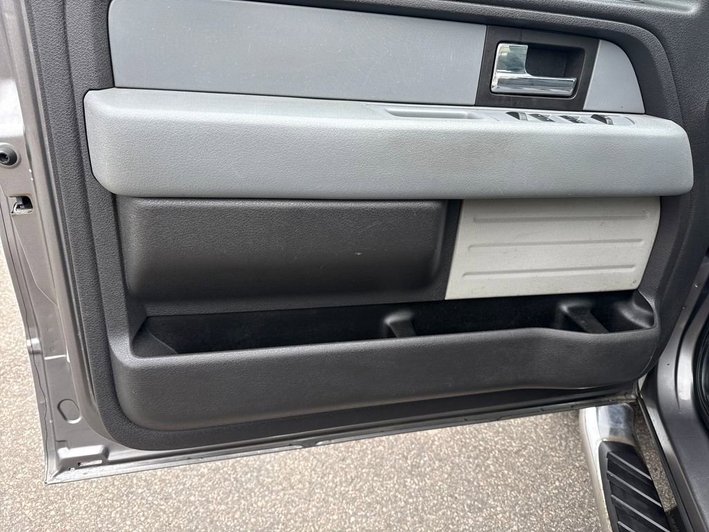 Used 2014 Ford F150 XLT w/ Equipment Group 302A Luxury image 11