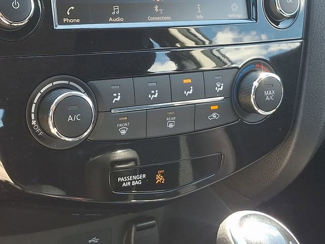 Used 2021 Nissan Rogue Sport S image 16