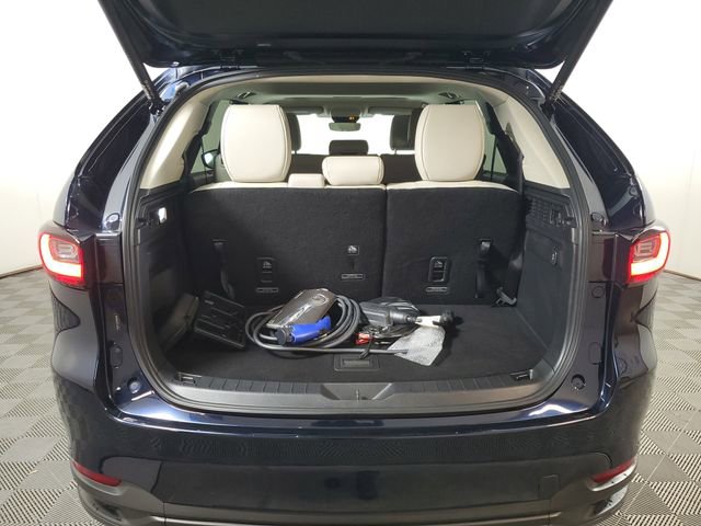 Certified 2024 MAZDA CX-90 Plug-In Hybrid w/ Preferred AWD/4WD image 9