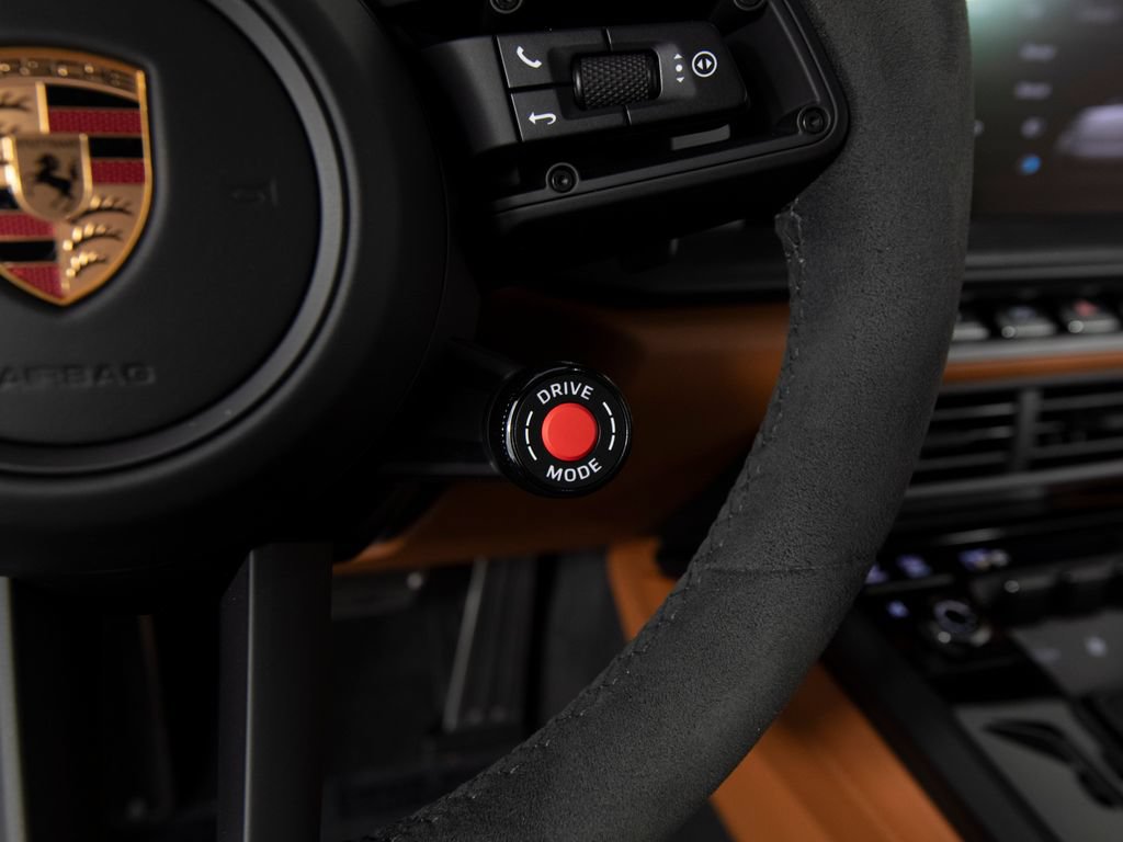 Certified 2026 Porsche 911 Carrera GTS RWD image 24