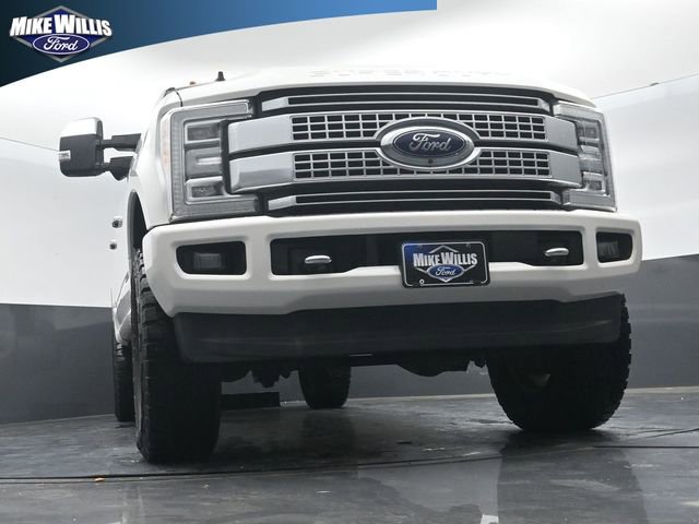 Used 2019 Ford F250 Platinum w/ Platinum Ultimate Package AWD/4WD image 18