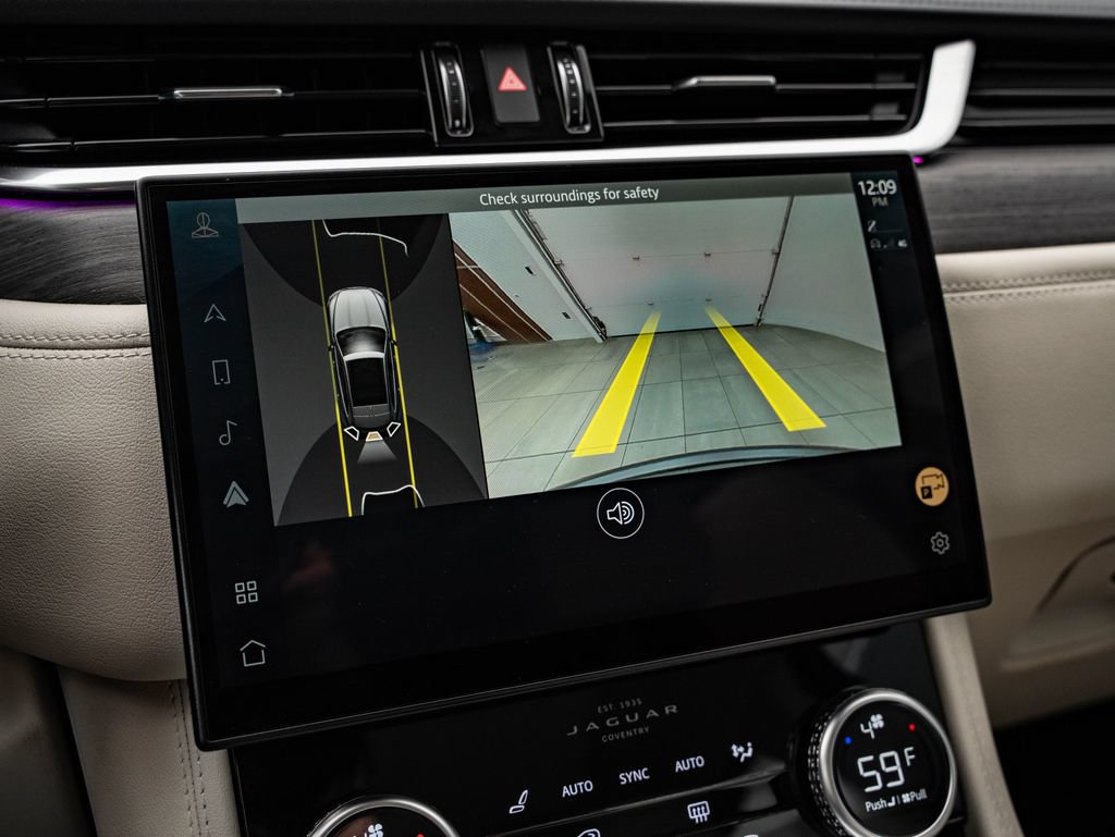 Used 2023 Jaguar F-PACE S AWD/4WD image 34