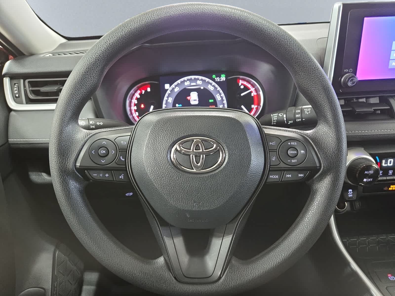 Used 2023 Toyota RAV4 XLE w/ Convenience Package AWD/4WD image 18